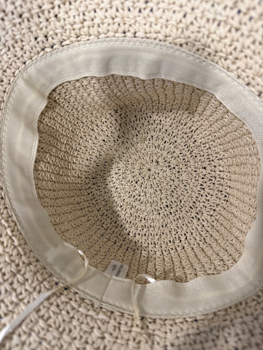 Dolce & Gabbana Light Blue Beige Straw Bucket Hat with Light Blue Band - Picture 4 of 4